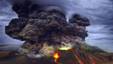 日本富士山噴火口或達252個！恐將大噴發？專家警告：隨時都可能