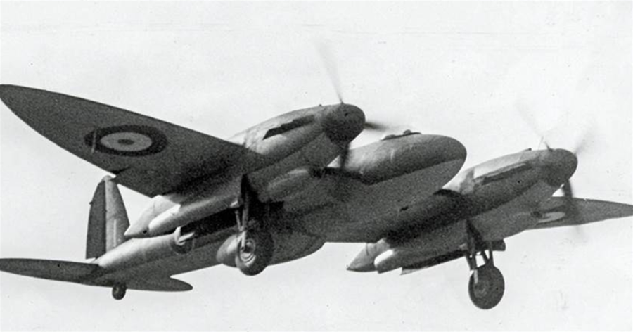 金屬版的「蚊」式戰機？專打轟炸機的維克斯432重型戰斗機
