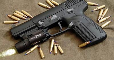防彈衣在它面前像紙一樣，淺談比利時FN57手槍，刷新手槍新概念