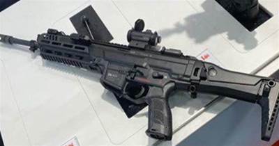 黑克勒-科赫HK433「一槍兩吃」美國記者展示德國人的魔鬼細節