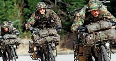 世界奇葩的特種部隊，執行任務騎腳踏車，僅20人但戰力強悍