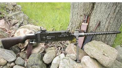 毒刺輕機槍：二戰時期射速比肩MG42的機槍，四等人撿來的寶貝
