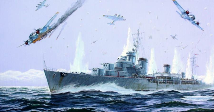 神似超跑的塔什干號，戰斗在黑海前線的英雄驅逐艦，德軍看後氣到牙根癢：炸毀擊沉！