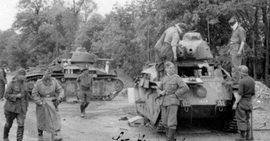 二戰法軍坦克高光時刻，單車擊殺20輛坦克，身中百彈仍繼續前進