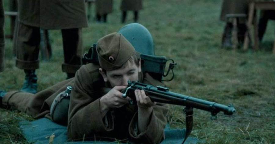 影片《開戰日》中，丹麥軍隊用的栓動步槍是什麼型號？
