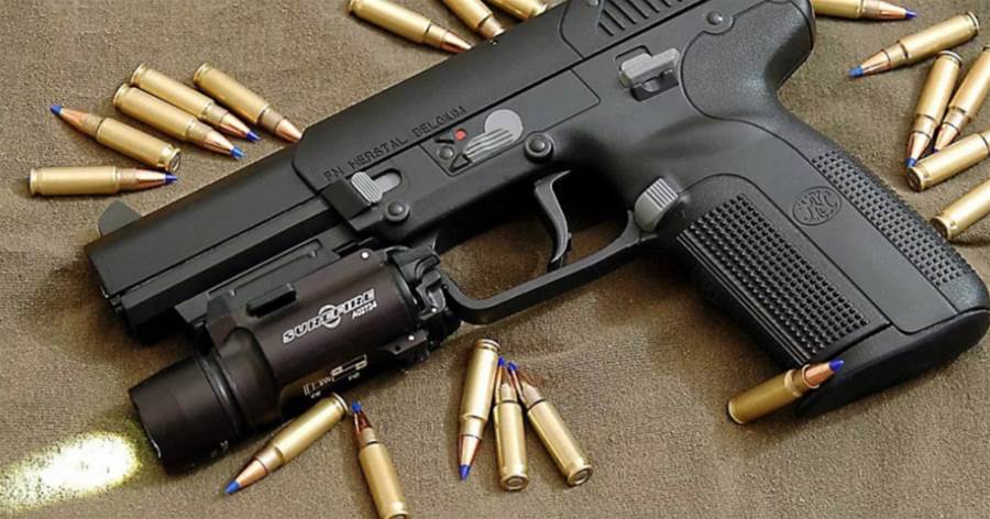 防彈衣在它面前像紙一樣，淺談比利時FN57手槍，刷新手槍新概念！