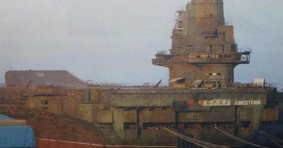 中國花2000萬買瓦良格號，烏克蘭在艦內藏了圖紙？多年后揭開真相